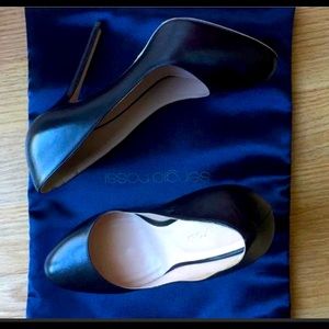 Elegant shoes. I’m good condition